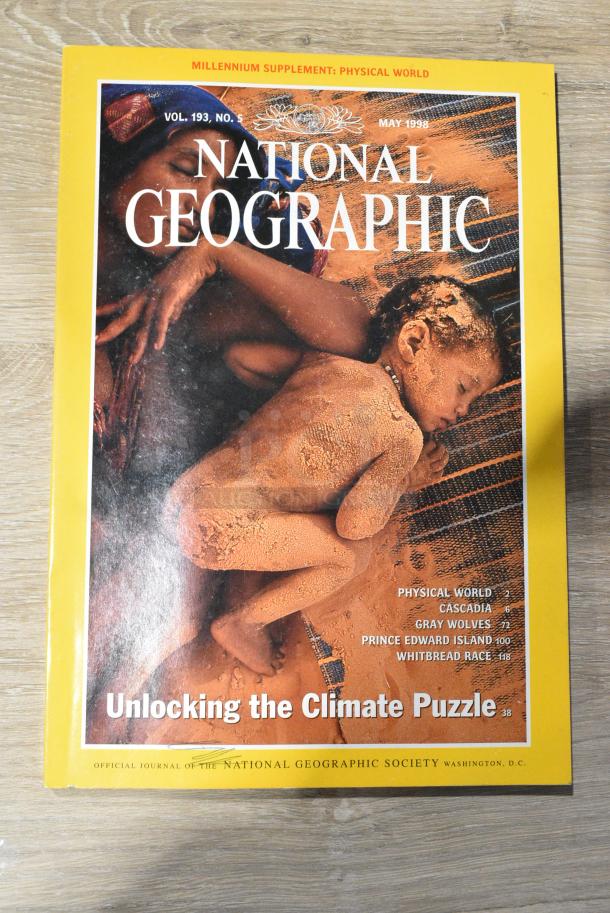 18 Various Books/Magazines Including The National Geographic Magazine. 18 Times Your Bid! - Image 9 of 9