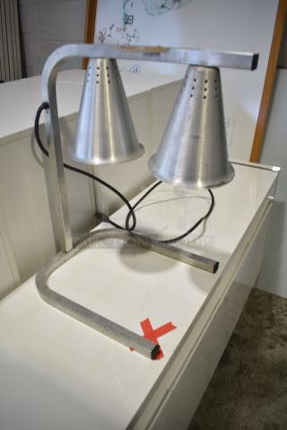 Carlisle HL7237 Metal Countertop Electric Powered 2 Head Warming Lamp. 120 Volts, 1 Phase. Tested and Working!