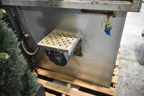 2 Blodgett Zephaire / Copper Beech Stainless Steel Commercial Natural Gas Powered Full Size Convection Oven w/ View Through Doors and Thermostatic Controls. 2 Times Your Bid! - Image 18 of 19