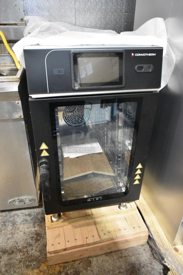 BRAND NEW SCRATCH AND DENT! Convotherm Mini 10.10 (ES) - N Stainless Steel Commercial Countertop Electric Powered Combi Convection Oven. 208/240 Volts, 3 Phase. - Image 1 of 5