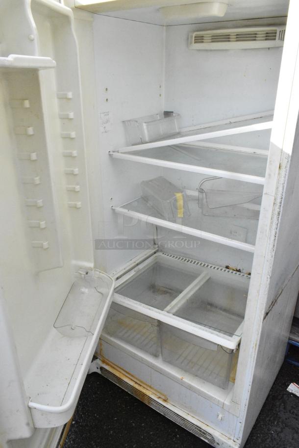 Frigidaire FKCH17F7HWD Metal Single Door Reach In Freezer. 115 Volts, 1 Phase. - Image 4 of 6
