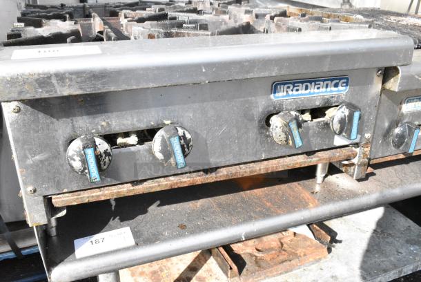 Radiance Stainless Steel Commercial Countertop Natural Gas Powered 4 Burner Range. - Image 3 of 4
