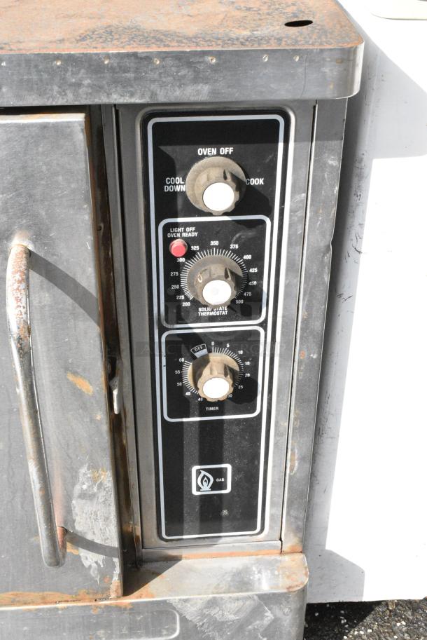Stainless Steel Commercial Natural Gas Powered Half Size Convection Oven w/ View Through Door, Metal Oven Racks and Thermostatic Controls. - Image 2 of 3