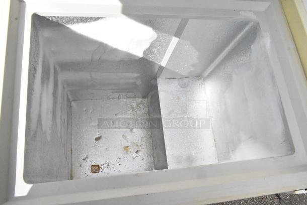Haier HCM045QA Chest Freezer w/ Hinge Lid. 115 Volts, 1 Phase. - Image 3 of 5