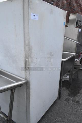 Frigidaire FFFH17F1RW Single Door Reach In Freezer. 115 Volts, 1 Phase.