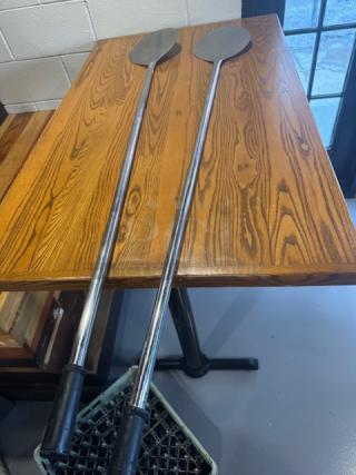 Long Handle Stainless Steel Pizza Peeler. 2XBID