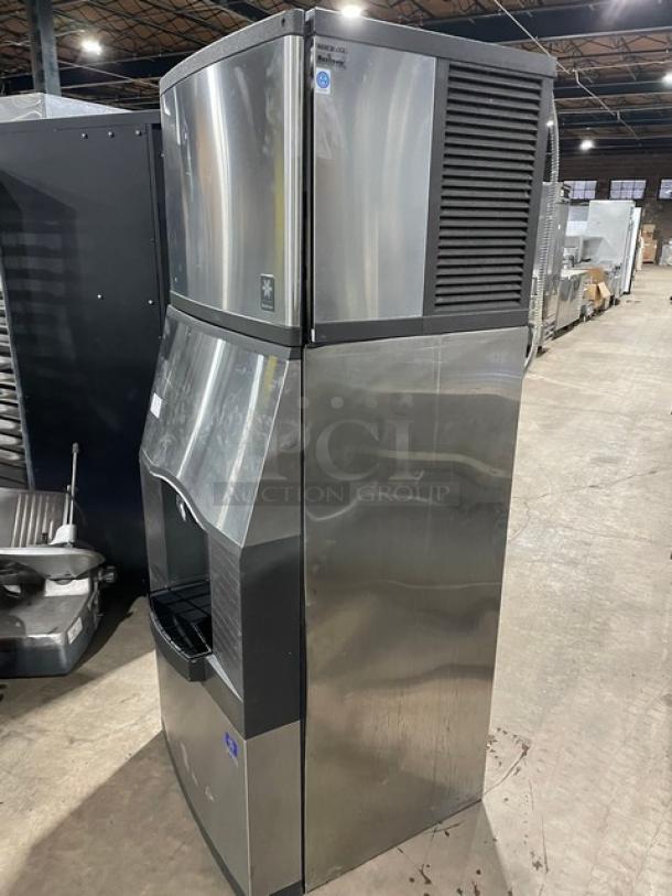 Manitowoc Commercial Stainless Steel Air-Cooled Ice Cuber Machine Head! Model: QD0452A SN: 001162829! 115V 1 Phase! On Manitowoc Commercial Ice Bin! With Ice Vending Dispenser! Model: SPA310 SN: 310056065! 115V 1 Phase! - Image 4 of 10