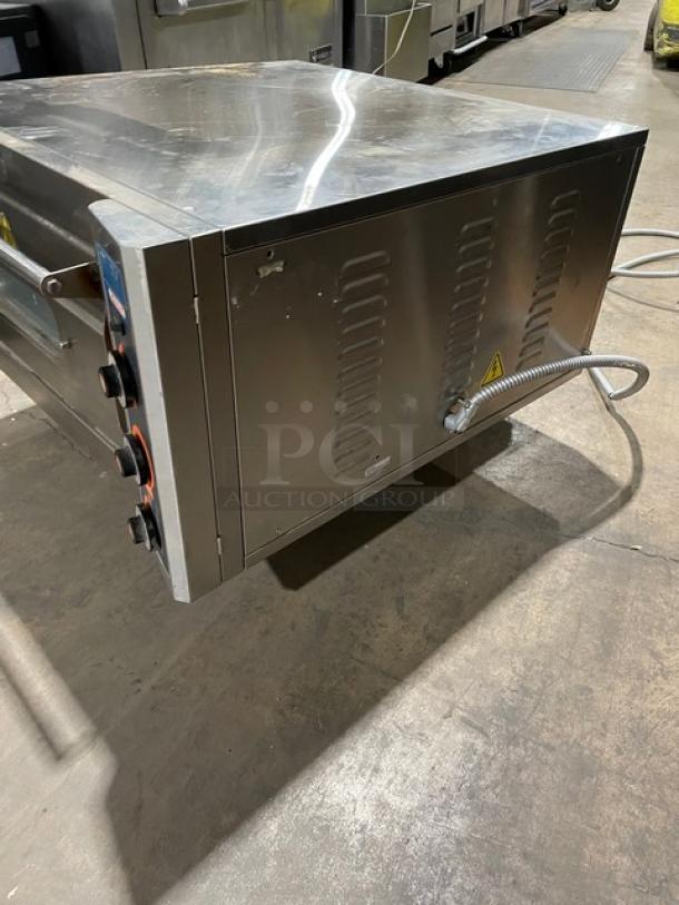 Leego Commercial Stainless Steel Electric Powered Countertop Single Deck Bakery/Pizza Oven! With Iron Bottom! With Sheet Pan! Model: RN-2109E SN: RN2109E1050000790GA! 220V! - Image 2 of 10