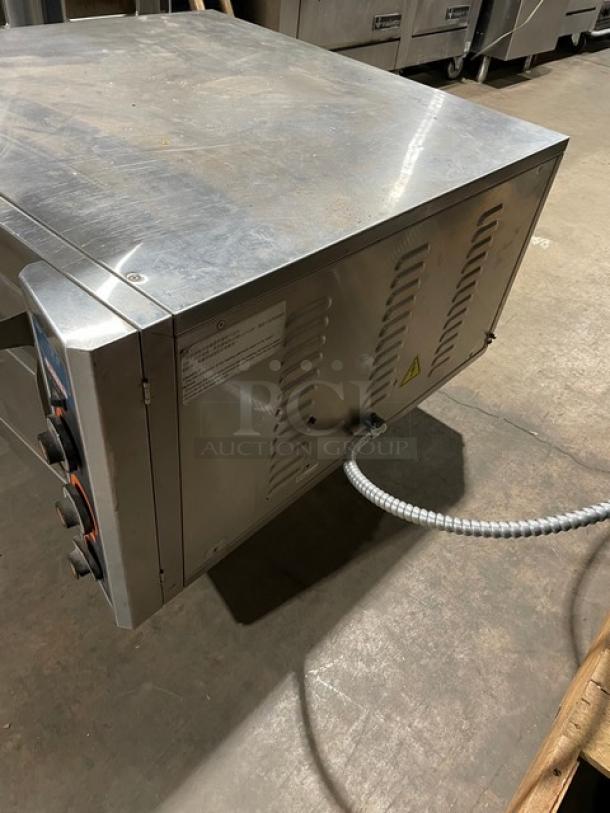Leego Commercial Stainless Steel Electric Powered Countertop Single Deck Bakery/Pizza Oven! With Iron Bottom! With Sheet Pan! Model: RN-2109E SN: RN2109E1050001190GA! 220V! - Image 2 of 10