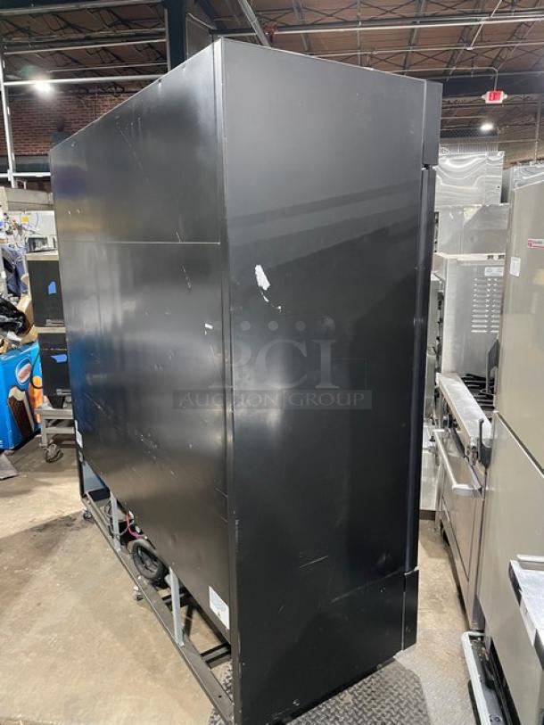 True Commercial Black Self-Contained Triple Glass Swing Door Reach In Refrigerator Merchandiser! Energy Star Certified! With LED Lighting! With Heavy Duty Poly Coated Wire Racks! Model: GDM-72-HC~TSL01 SN: 10159914! 115V 1 Phase! On Casters! - Image 4 of 12