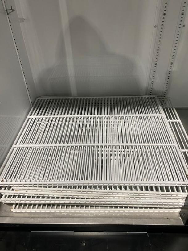 True Commercial Black Double Glass Swing Door Reach In Merchandiser Refrigerator! Energy Star Certified! With Poly Coated Wire Racks! Model: GDM-49-HC~TSL01 SN: 9366033! 115V 1 Phase! - Image 6 of 11