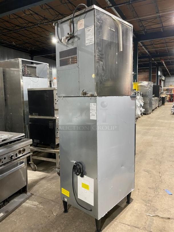 Hoshizaki Commercial Stainless Steel Modular Cresent Cube Ice Making Machine Head! Model: KM-500MWH SN: Q04141H! 115-120V 1 Phase! With Scotsman Commercial Ice Dispensing Bin! With Push Type Dispenser! On Legs! - Image 4 of 10
