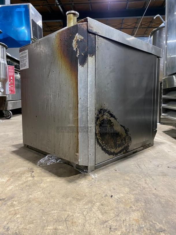 Southbend Strato Steam Series Commercial Stainless Steel Electric Powered Countertop Steamer! With Wire Rack! Model: STRE-5D SN: 11C22568! 208V 3 Phase! - Image 4 of 10