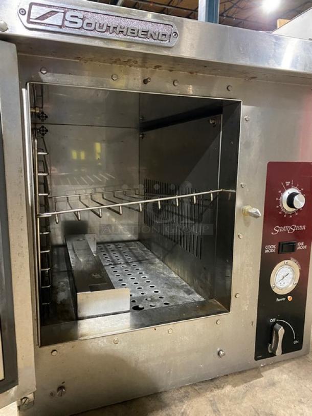 Southbend Strato Steam Series Commercial Stainless Steel Electric Powered Countertop Steamer! With Wire Rack! Model: STRE-5D SN: 11C22568! 208V 3 Phase! - Image 5 of 10
