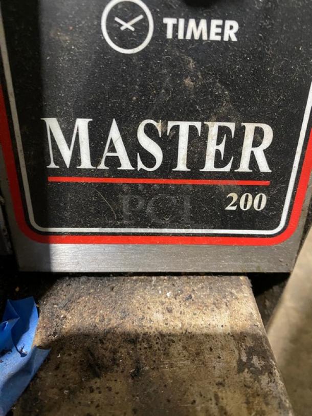 Bakers Pride Master 200 Series Commercial Stainless Steel Natural Gas Powered Single Stack Convection Oven! With Wire Oven Racks! - Image 10 of 10