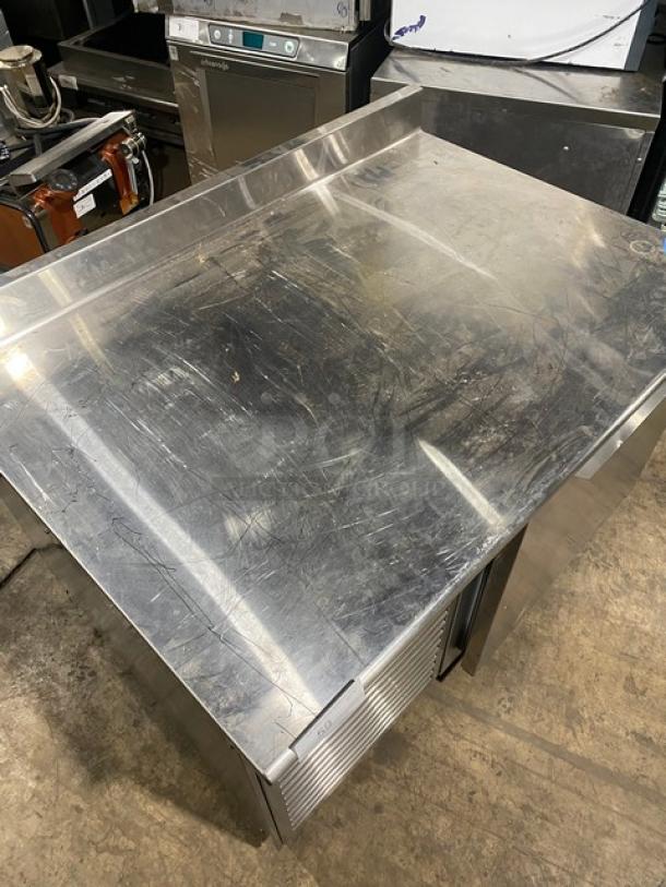 Traulsen Commercial Stainless Steel Single Door Refrigerated Worktop Cooler! With Back Splash! With Poly Coated Wire Racks! Model: TU048QC SN: T30356A13! 115V 1 Phase! On Casters! - Image 5 of 10