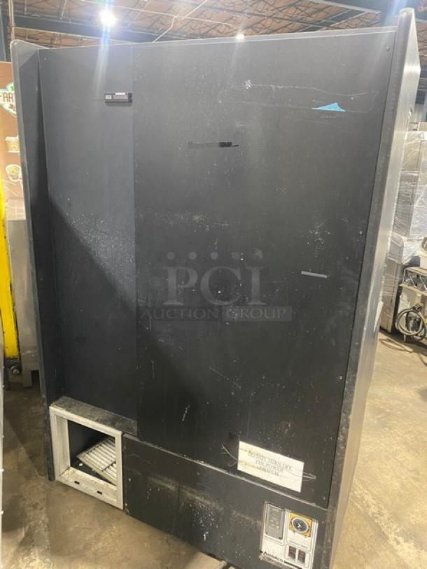 Amtekco Commercial Black 3-Tier Refrigerated Open Grab-N-Go Merchandiser Display Case! With Adjustable Shelves! Model: BC-4 SN: BC4-0059! 115V 1 Phase! On Casters! - Image 3 of 10