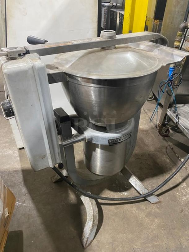 Hobart Commercial Heavy-Duty Floor Model 30 Qt. Cutter/Mincer Mixer! With Stainless Steel 90 Degree Tilting Bowl & Clear Lexan Cover! 200V 3 Phase! Model: HCM 300 SN: 31-1153-470! - Image 3 of 13