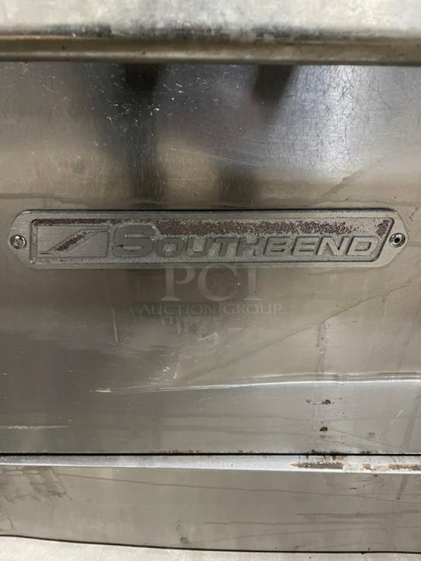 Southbend Commercial Stainless Steel Natural Gas Powered 8 Burner Split Top Hot Plate Range/Double Oven Combo! With Back Splash! With Wired Oven Rack! With Casters! - Image 13 of 14