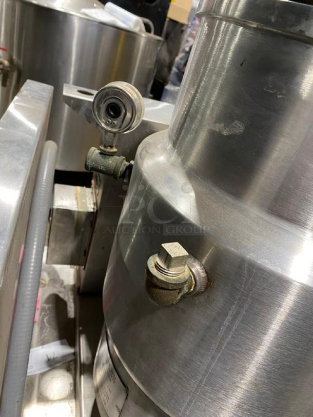 Vulcan Commercial Stainless Steel Electric Powered Countertop 6-Gal. Steam Jacketed Tilting Kettle! Model: K6ETT-7 SN: 46-2004217! 208/240V 3 Phase! With Custom Single Well Equipment Stand/Base! With Back Splash & Drain! On Legs! - Image 9 of 12