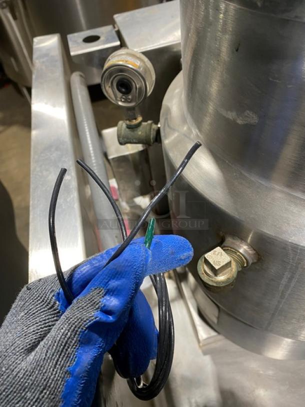 Vulcan Commercial Stainless Steel Electric Powered Countertop 6-Gal. Steam Jacketed Tilting Kettle! Model: K6ETT-7 SN: 46-2004217! 208/240V 3 Phase! With Custom Single Well Equipment Stand/Base! With Back Splash & Drain! On Legs! - Image 10 of 12