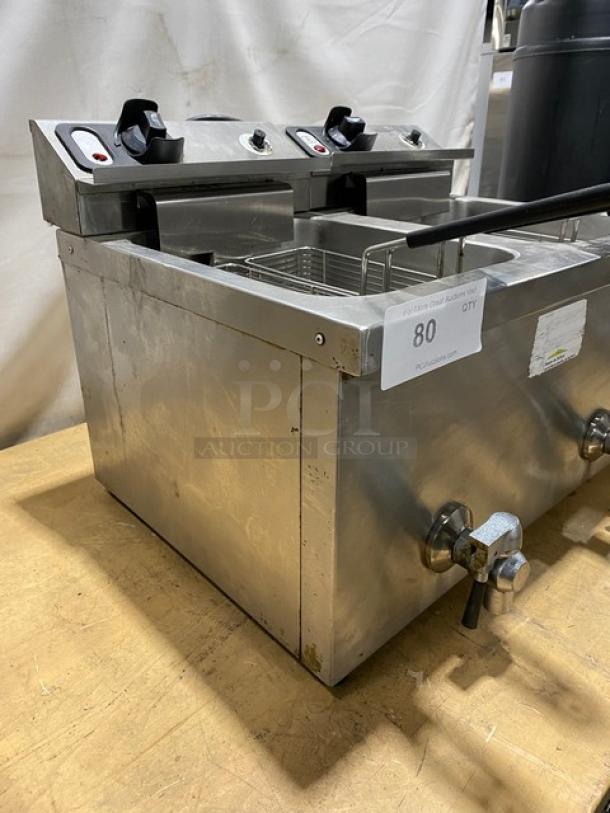 Vollrath Commercial Stainless Steel Electric Powered Countertop Double Bay Deep Fat Fryer! With Individual Controls! With Back Splash & Basket Hanger! With Frying Baskets! Model: FFA8115 SN: H17-00349570-0037 / Model: FFA8130 SN: F49-00299778-0006! 208-240V! - Image 2 of 12