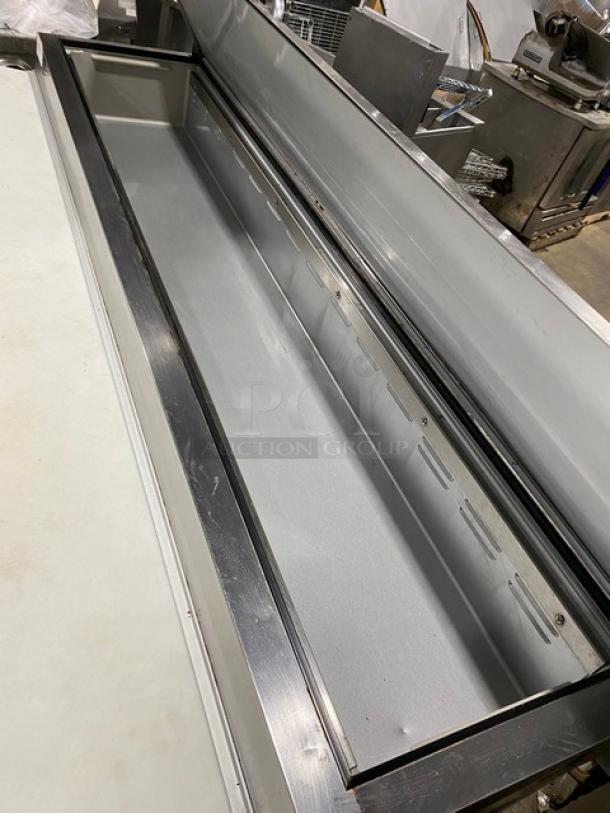 Beverage-Air Commercial Stainless Steel 4 Drawer Refrigerated Bain Marie Style Mega Top Pizza Prep Table! With Removable Cutting Board! Model: DPD72HC-4 SN: 14502009! 115V 1 Phase! On Casters! - Image 5 of 11