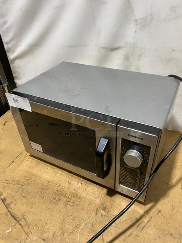 Panasonic Commercial Stainless Steel Electric Powered Countertop Microwave Oven! Model: NE-1025F SN: 6H18150080! 120V! On Legs! - Image 8 of 9