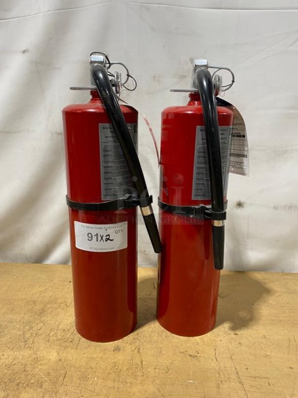 Commercial Red Fire Extinguishers! 2X Your Bid! - Image 1 of 8