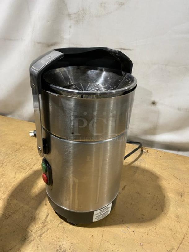 Robot Coupe Commercial Stainless Steel Countertop Automatic Juice Extractor/Centrifugal Juicer! Model: J100 Ultra SN: 7140206703L-11! 120V 1 Phase! - Image 3 of 9