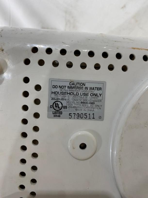 Zijirushi Home Bakery Supreme Series Commercial White Electric Powered Countertop Bread Maker! Model: BBCC-X20 SN: 5790511! 120V 1 Phase! - Image 8 of 9