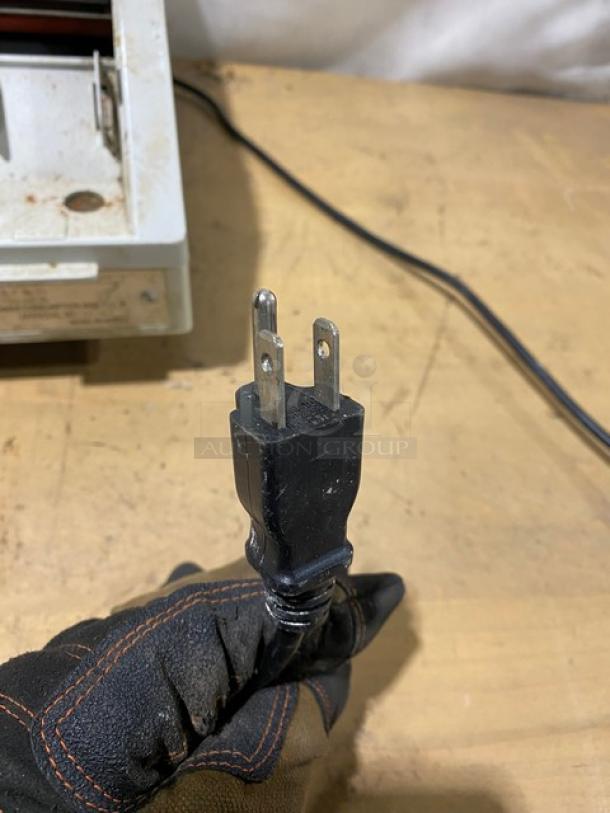 CAS-USA Commercial Countertop Programable Label Printing Scale! Model: LP-1000 SN: PK01500377! 120V! On Legs! - Image 7 of 8