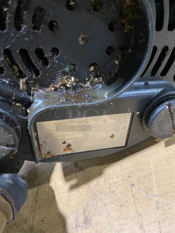 Robot Coupe Commercial Stainless Steel Countertop Automatic Juice Extractor/Centrifugal Juicer! Model: J100 Ultra SN: 7140206703L-11! 120V 1 Phase! - Image 8 of 9