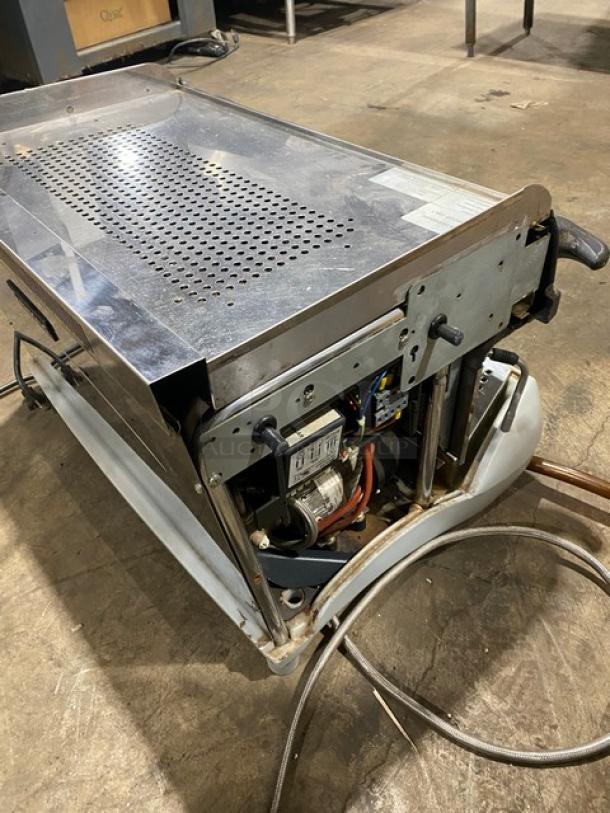 Rancilio Commercial Electric Powered Countertop Coffee/Espresso Machine! On Legs! - Image 4 of 9