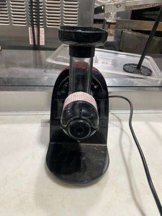 Aicok Commercial Electric Powered Countertop Slow Masticating Juice Extractor/Cold Press Juicer Machine! Model: AMR521! 120V!