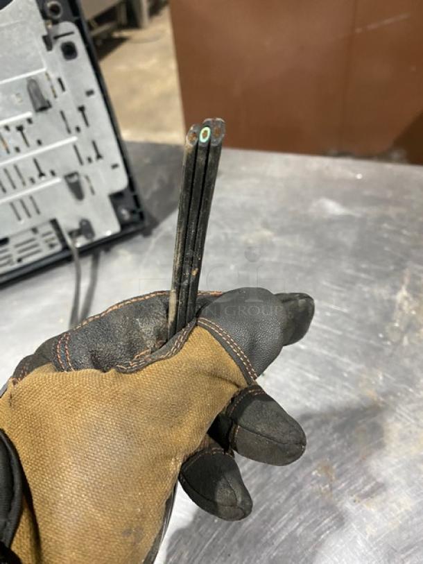 Chef-Built Commercial Stainless Steel Electric Powered Countertop Medium-Duty 4-Slice Toaster! With Dual Controls! Model: CCT-100! 120V! On Legs! - Image 8 of 9