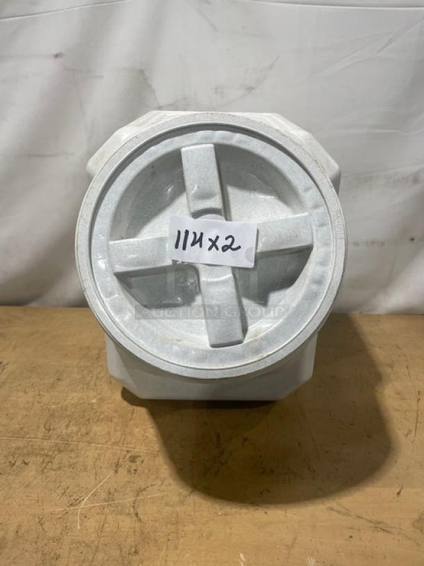 Gamma2 Commercial Food Storage Container! 2X Your Bid! - Image 1 of 7