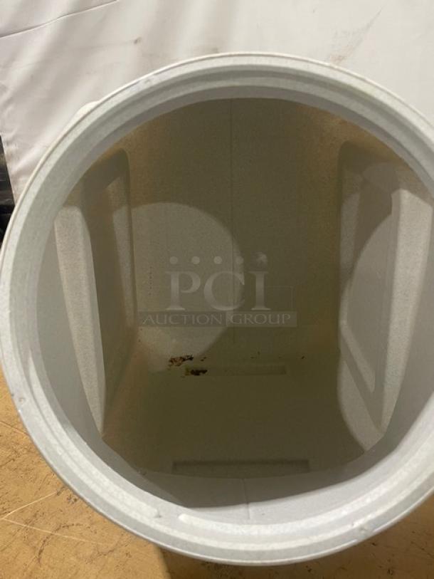 Gamma2 Commercial Food Storage Container! 2X Your Bid! - Image 5 of 7