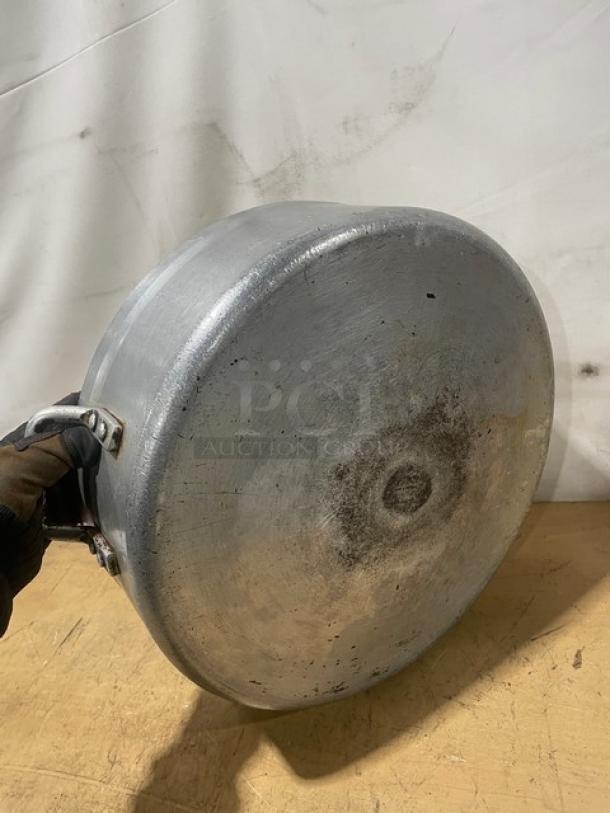 Winco Commercial Heavy Duty Brazier/Casserole Pan! With Lid & Handles! - Image 8 of 9