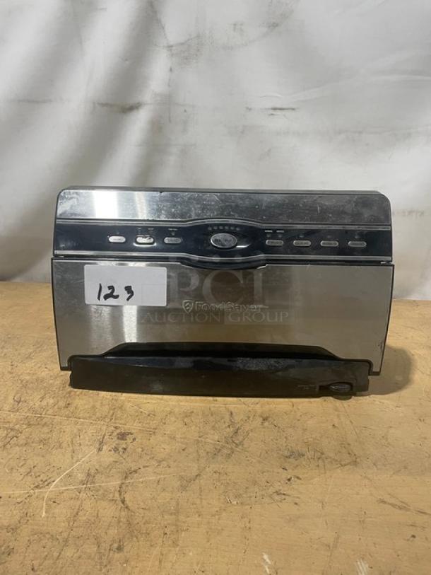 Food Saver Commercial Stainless Steel Electric Powered Countertop Vacuum Sealer! - Image 1 of 6