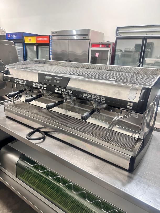 Awesome Nuova Simonelli 4 Group Commercial Expresso Machine 220volt Tested and Working! - Image 4 of 11