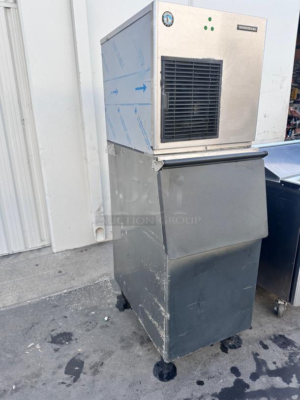 Late Mode Hoshizaki F-450MAJ  SlimLine Flaker Icemaker 115volt Tested and Working! - Image 4 of 11