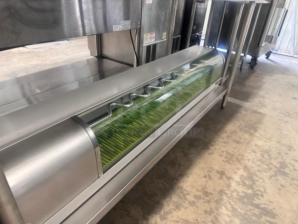 Excellent Yoshimasa YMSC-6-L 72″ Self-Contained Curved Glass Refrigerated Sushi Case 115volt Tested and Working! - Image 2 of 11