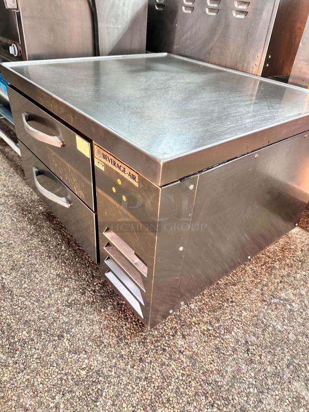 Late  Model Excellent Beverage-Air WTRCS36HC, 36" 2 Drawer Chef Base Refrigerator 115volt Tested and Working - Image 2 of 11