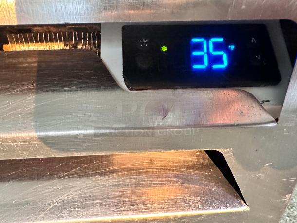 Late  Model Excellent Beverage-Air WTRCS36HC, 36" 2 Drawer Chef Base Refrigerator 115volt Tested and Working - Image 7 of 11