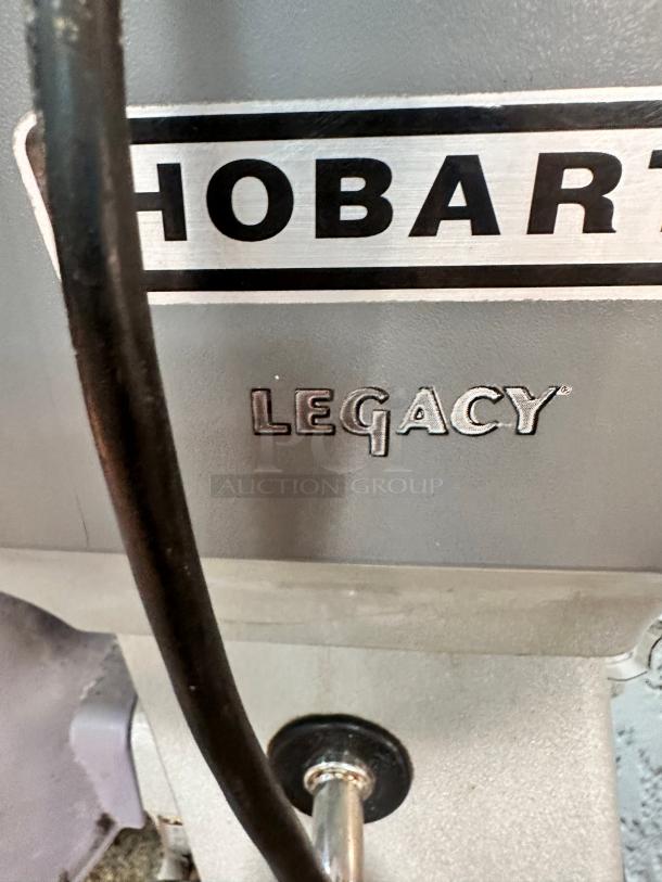 Hobart HL200 Legacy+ 20 qt Planetary Mixer - Bench Model, 1/2 hp, 115volt Tested and Working! 'needs bowl' - Image 7 of 8