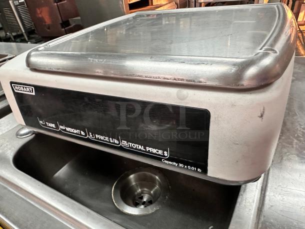 Excellent Hobart Quantum - Max scale W/ Printer 115volt Tested and Working - Image 9 of 13