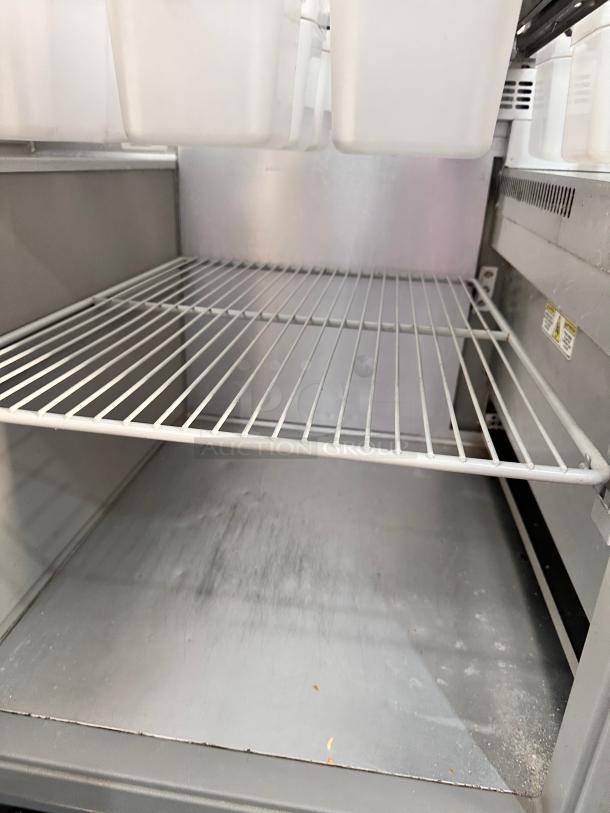 Excellent Randell PT60 60" Mega Top Sandwich/Salad Prep Table w/ Refrigerated Base, 115v Tested and Working! - Image 8 of 12