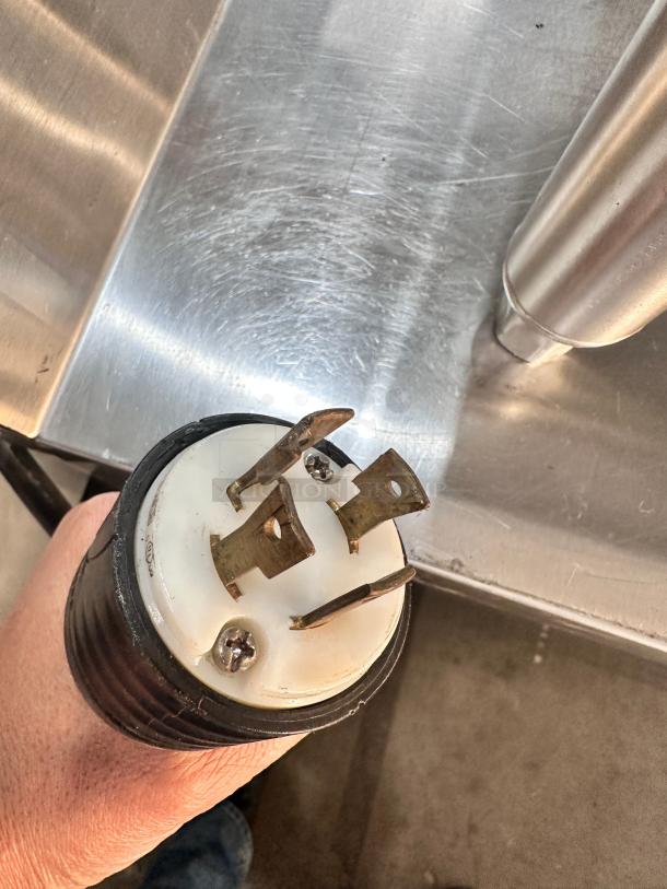 Excellent Curtis G4GEMT10A1000 Automatic Twin Satellite Coffee Brewer  220v/1ph Tested and Working! - Image 9 of 9