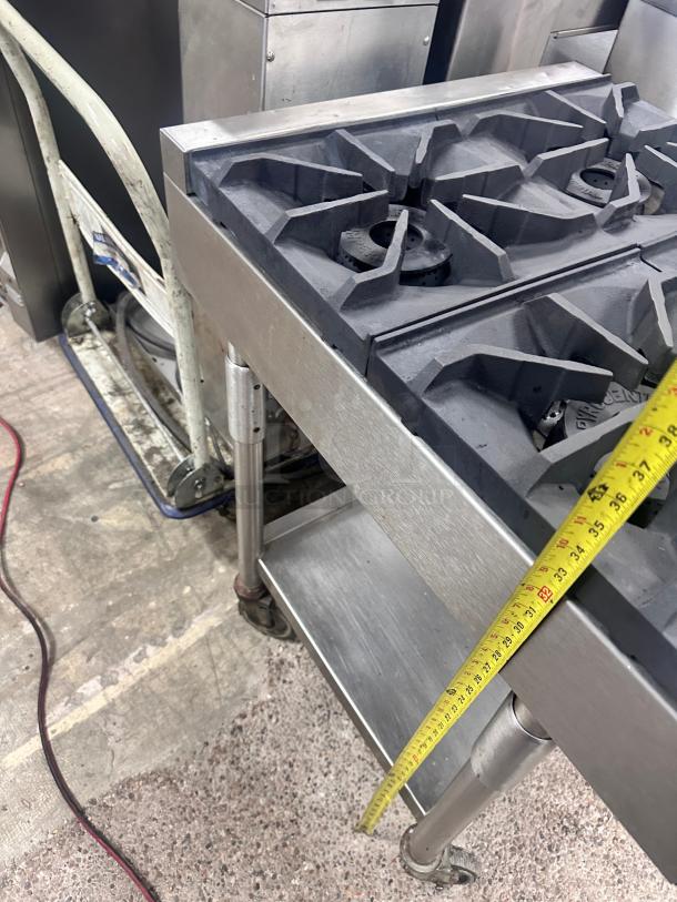 Excellent Imperial 4 Burner Gas Hotplate With Stand Tested and Working! - Image 11 of 11